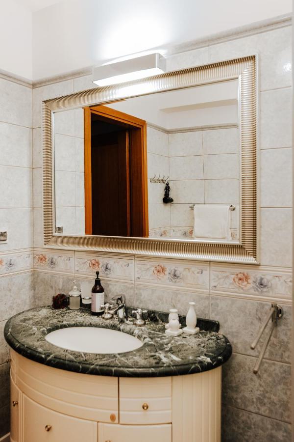 Apartament Rynek Wiezienna Wrocław Buitenkant foto